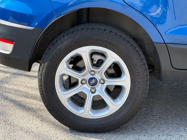 Used 2021 Blue Ford SE image 7