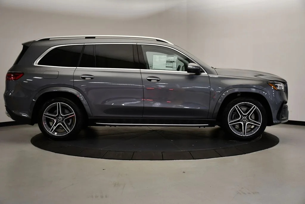 2026 Mercedes-Benz GLS Base - Photo 6
