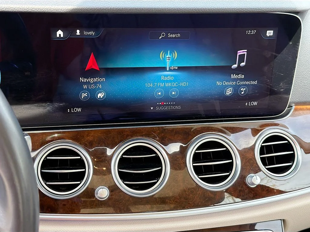 2023 Mercedes-Benz E-Class E350 - Photo 12