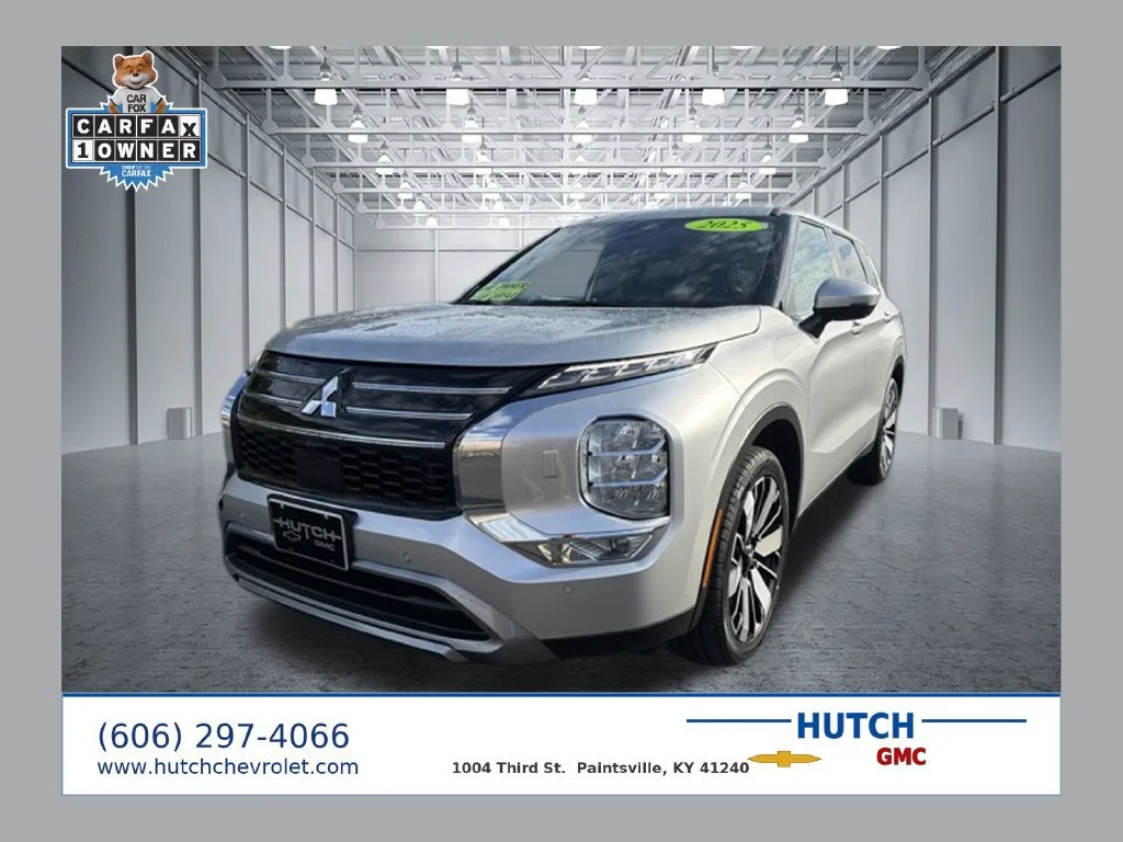 2025 Mitsubishi Outlander SE