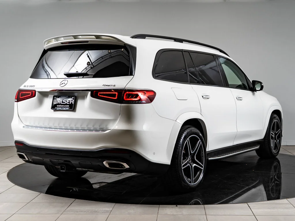 Used 2023 Polar White Mercedes-Benz GLS 580 image 10