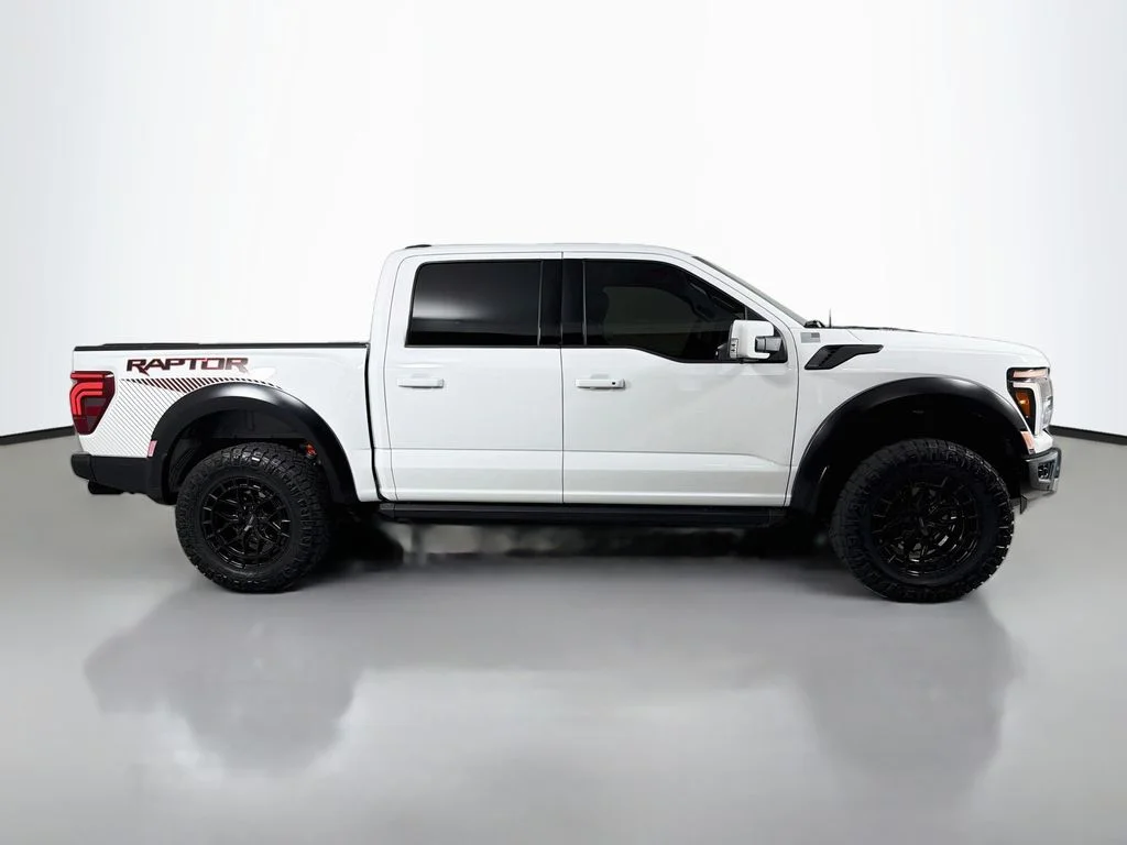 Used 2025 White Ford Raptor image 4