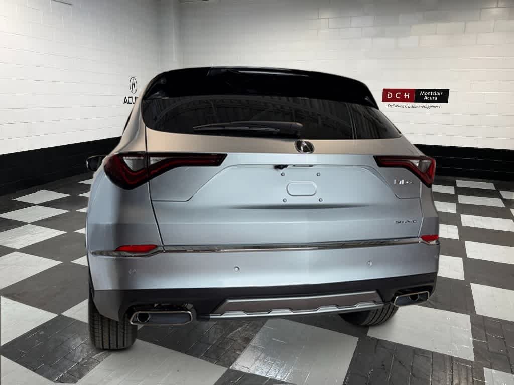 New 2026 Solar Silver Metallic Acura w/Technology Package image 4