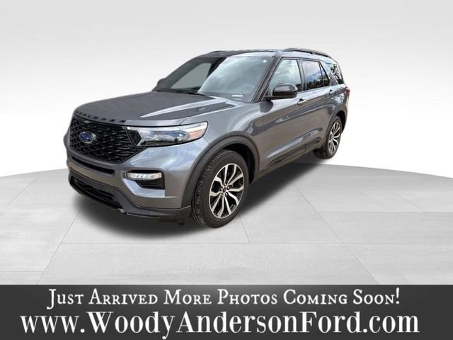 Used 2022 Carbonized Gray Metallic Ford ST-Line image 1