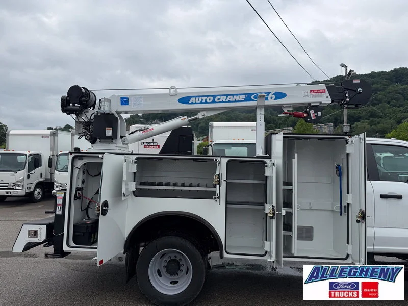 New 2025 Oxford White Ford XL image 17