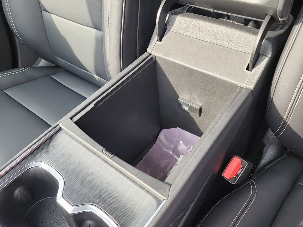 2026 GMC Acadia Elevation - Photo 34