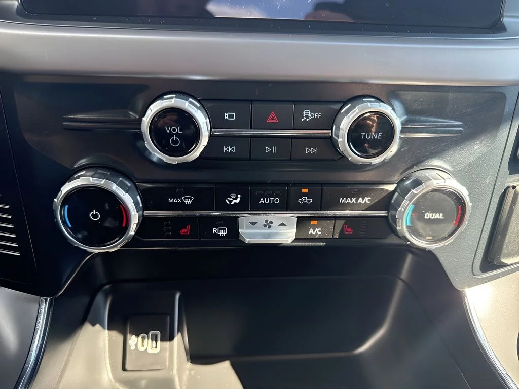 Used 2025 White Ford XLT image 22