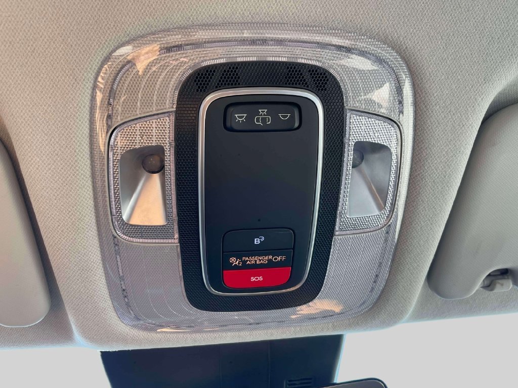 Used 2024 Gray Hyundai SEL image 30