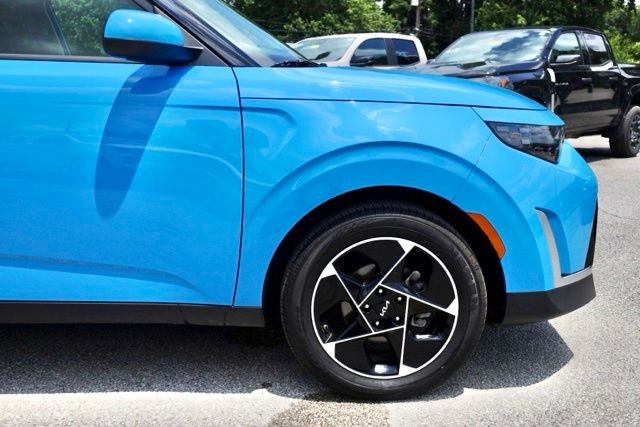 Used 2025 Surf Blue Kia EX image 14