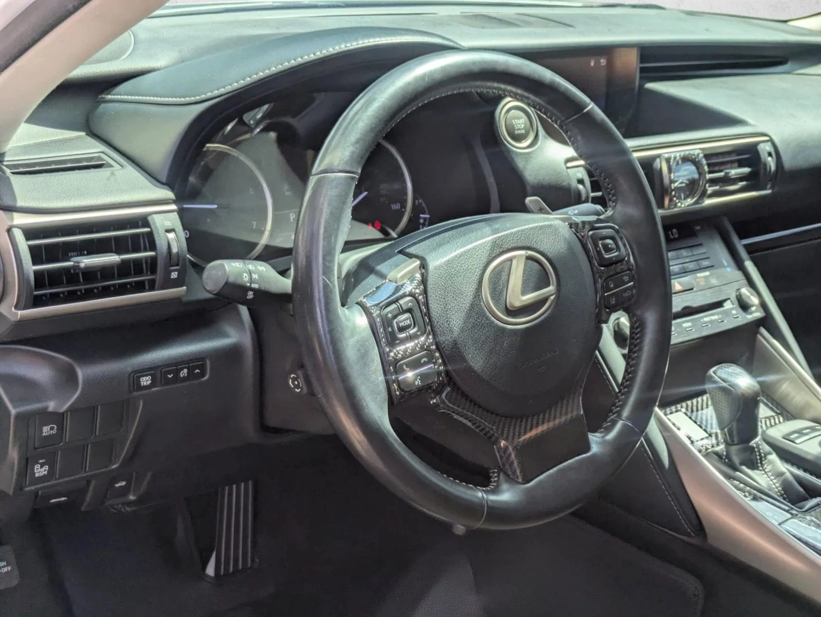 Used 2018 Eminent White Pearl Lexus IS 300 image 2