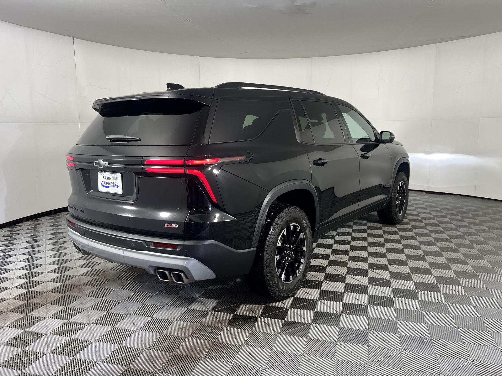 Used 2024 Mosaic Black Metallic Chevrolet AWD Z71 image 26