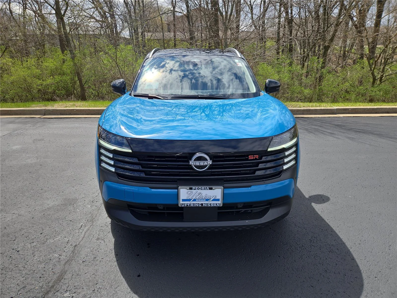 New 2026 Arctic Ice Blue Metallic/Super Black Nissan SR image 7