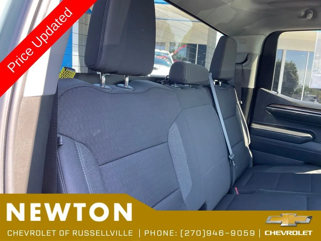 Used 2025 Cypress Gray Chevrolet LT (2FL) image 16