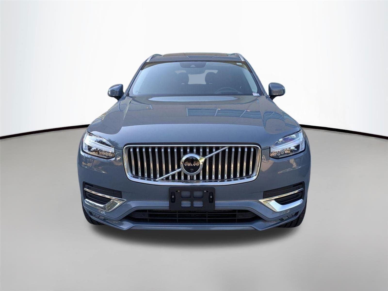 Used 2020 Thunder Grey Metallic Volvo Inscription image 6