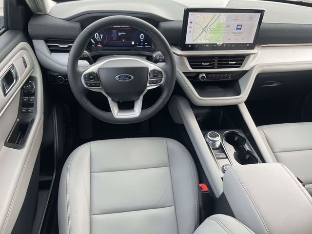 New 2026 Vapor Blue Metallic Ford Active image 6