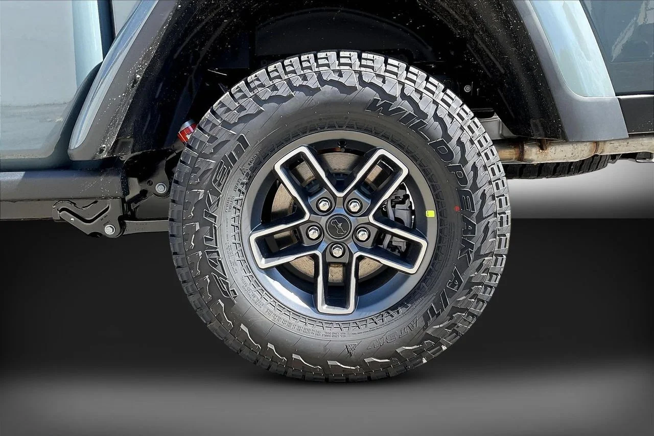 New 2026 Anvil Clearcoat Jeep Mojave image 28