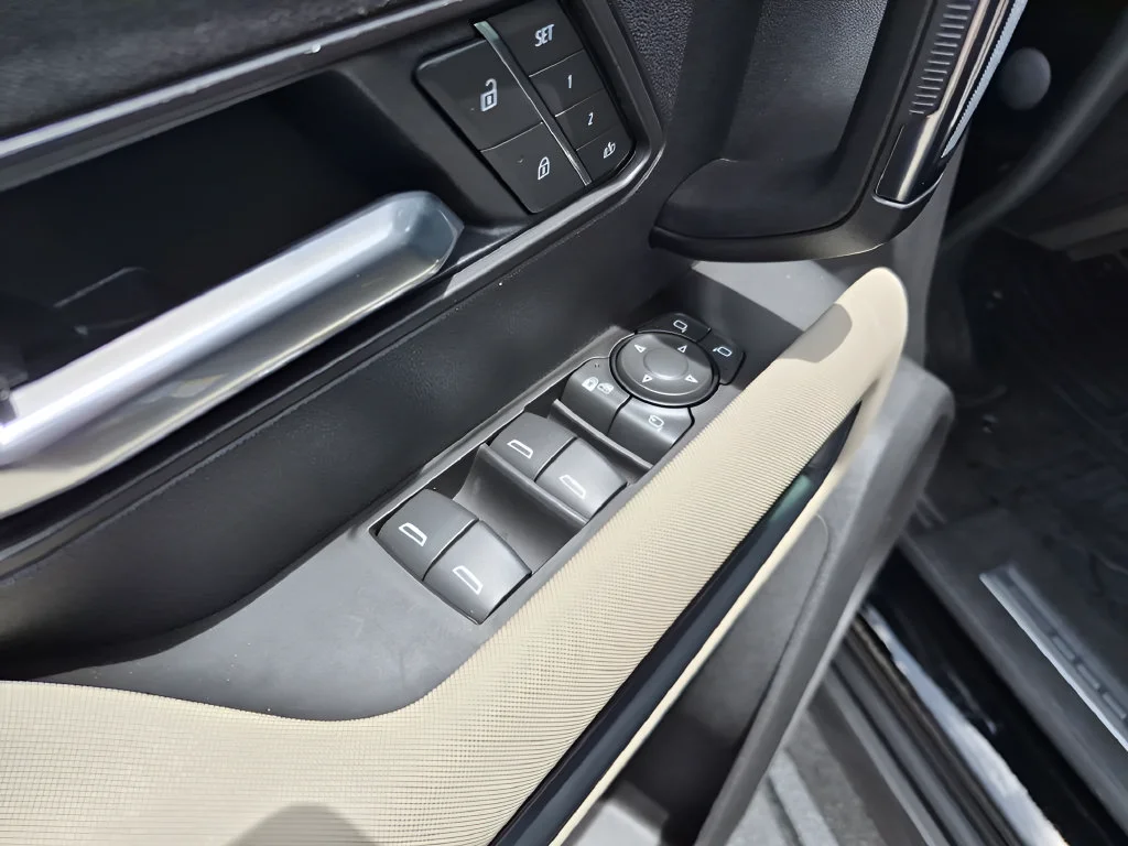 2026 GMC HUMMER EV 2X - Photo 18