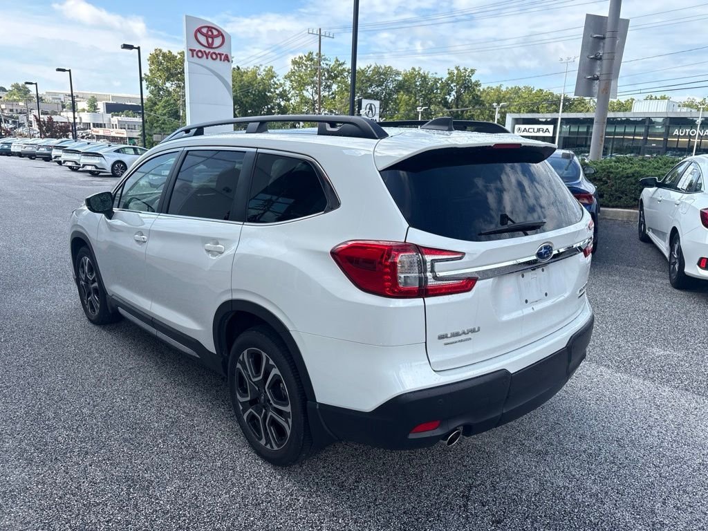 Used 2025 White Subaru Limited image 5