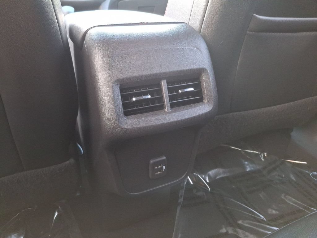 Used 2023 Chevrolet Equinox SUV