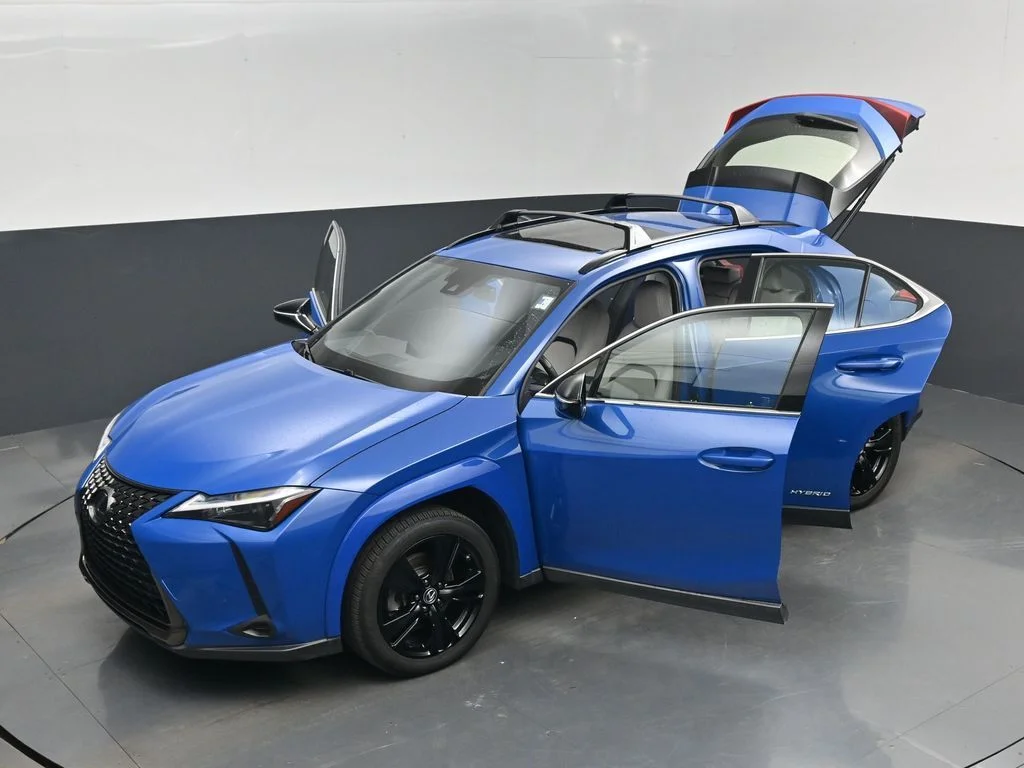 Used 2021 Blue Lexus 250h Base image 20