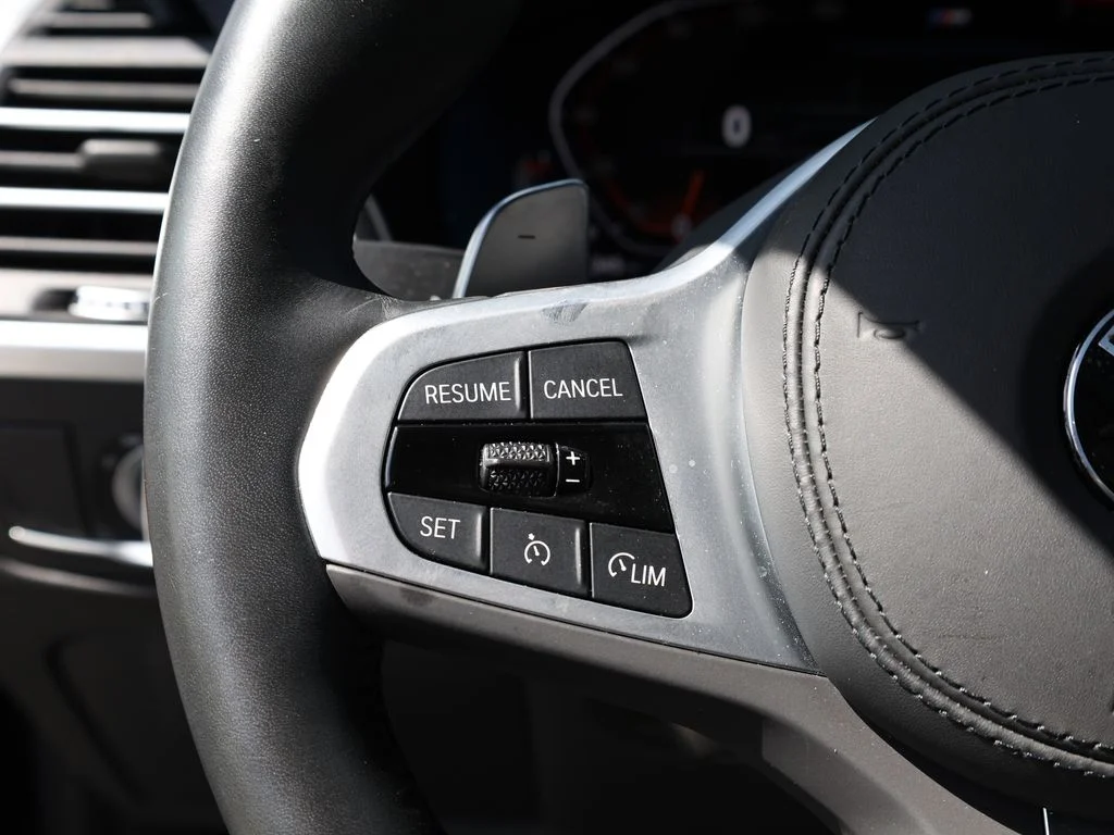 2025 BMW X4 30i - Photo 38