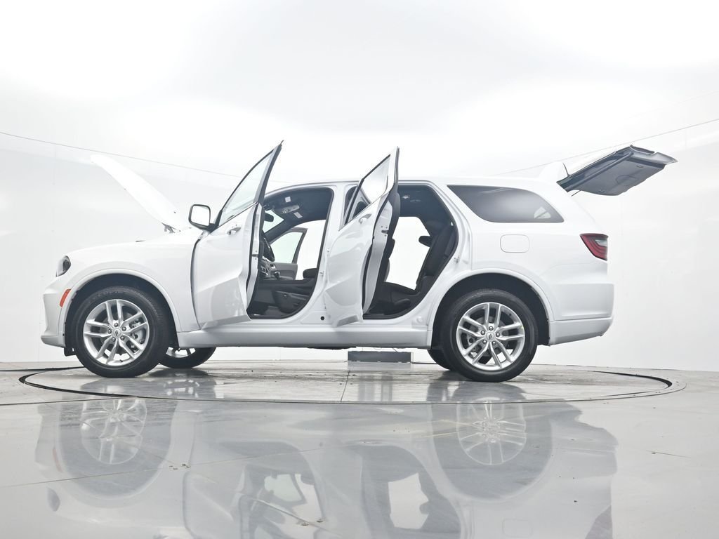 New 2026 White Knuckle Clear-Coat Exterior Paint Dodge GT image 49