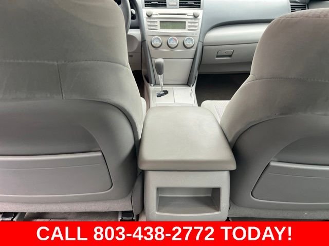 Used 2011 Red Toyota LE image 15