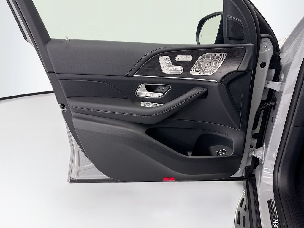 New 2026 MANUFAKTUR Alpine Grey Mercedes-Benz GLE 450 image 23