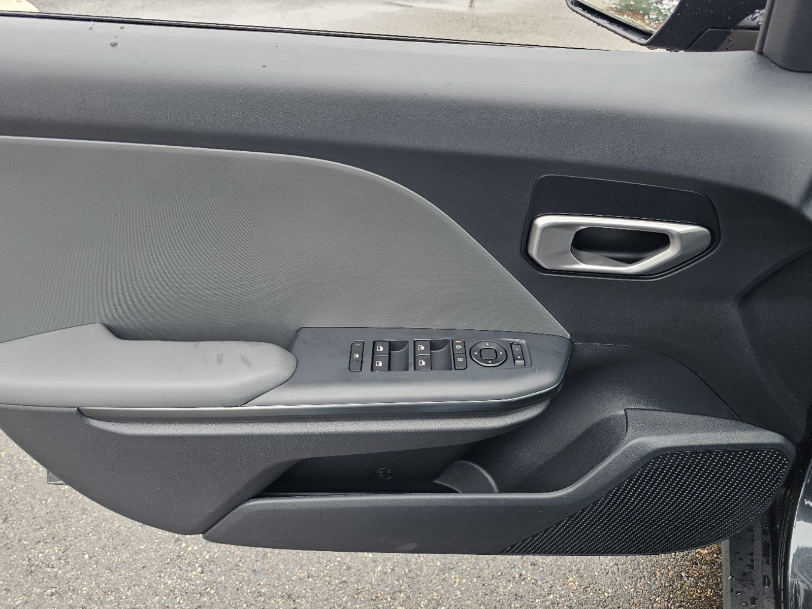 New 2025 Interstellar Gray Kia LXS image 14