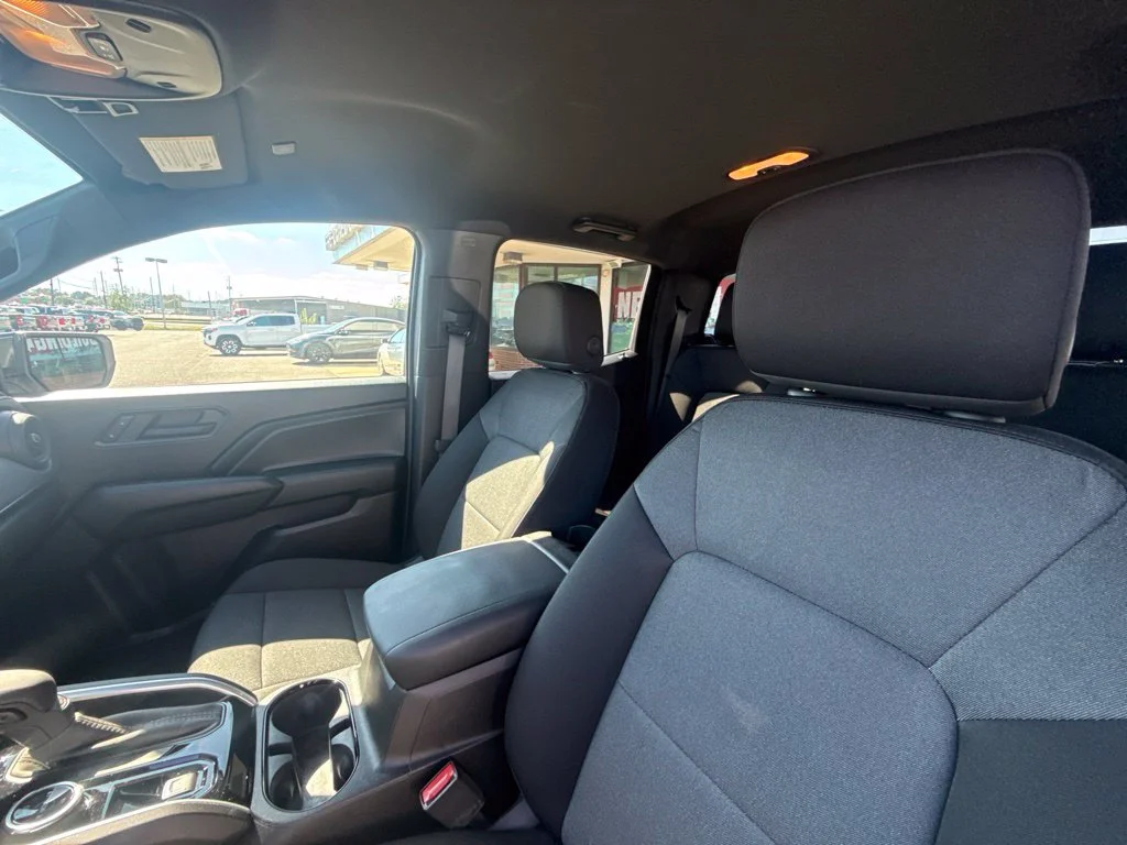 Used 2026 Summit White Chevrolet Trail Boss image 7