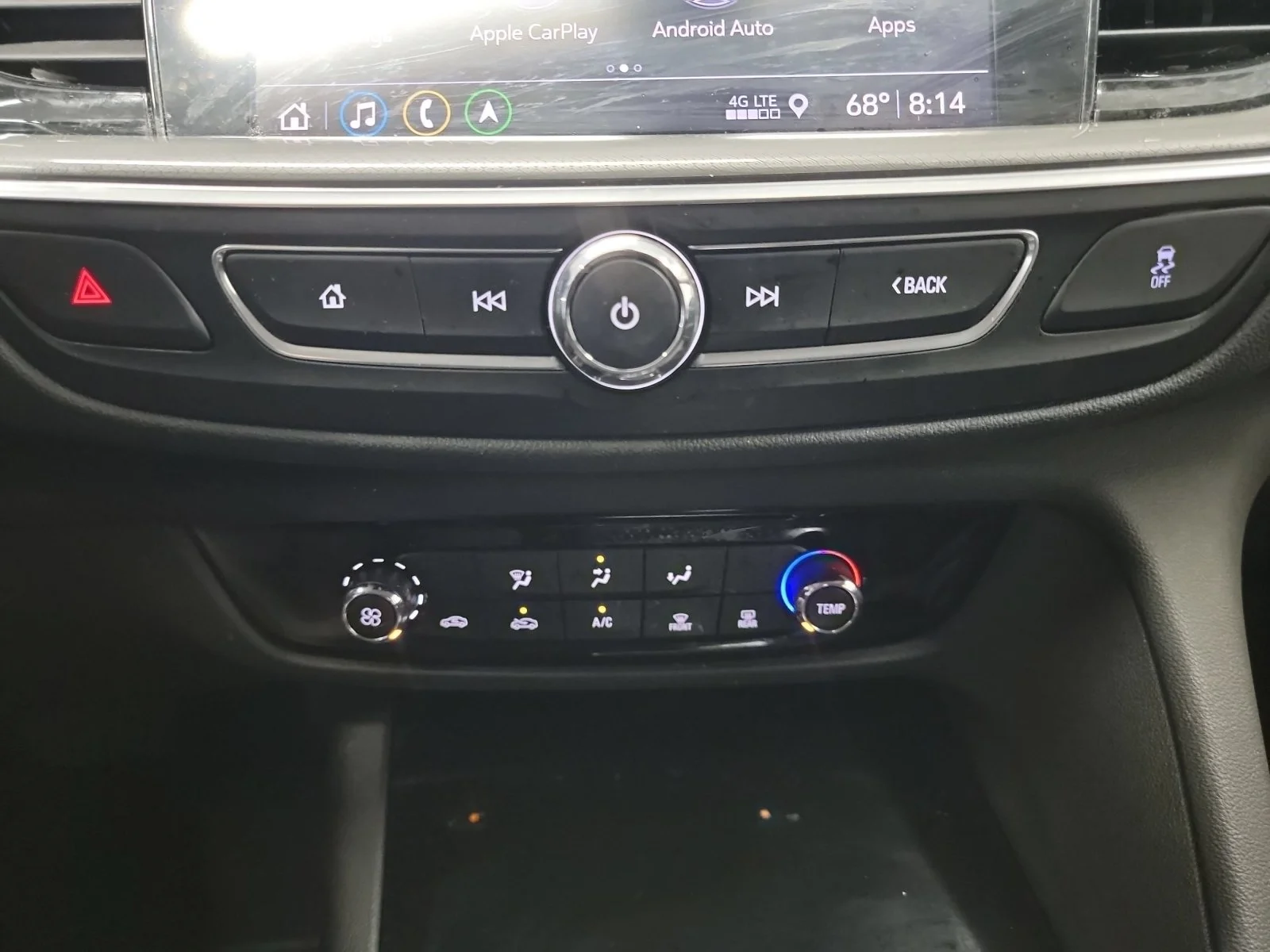 Used 2019 White Frost Tricoat Buick Preferred image 20