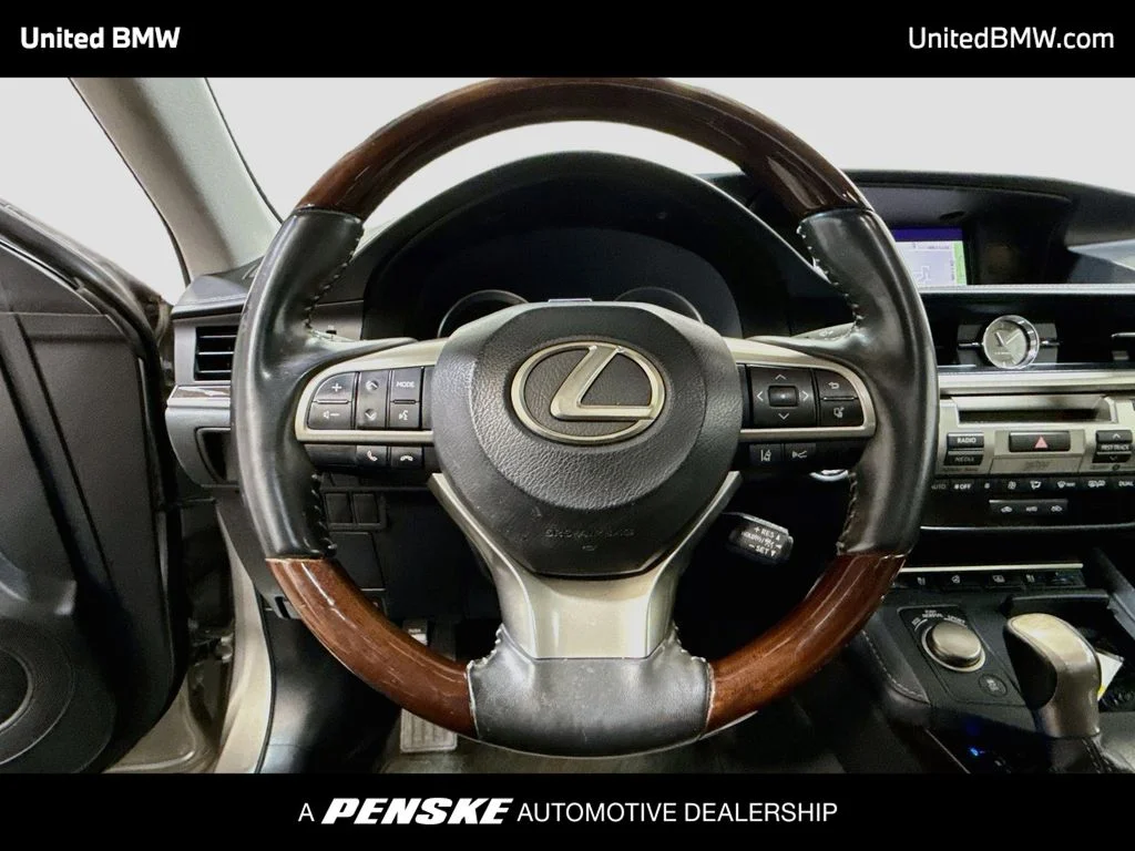 Used 2018 Silver Lexus 350 image 6