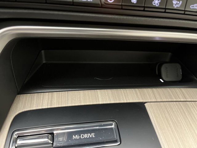 2026 Mazda CX-90 Premium Package - Photo 25