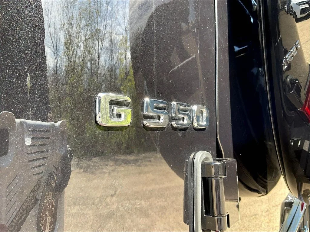 Used 2021 Obsidian Black Metallic Mercedes-Benz G 550 image 24