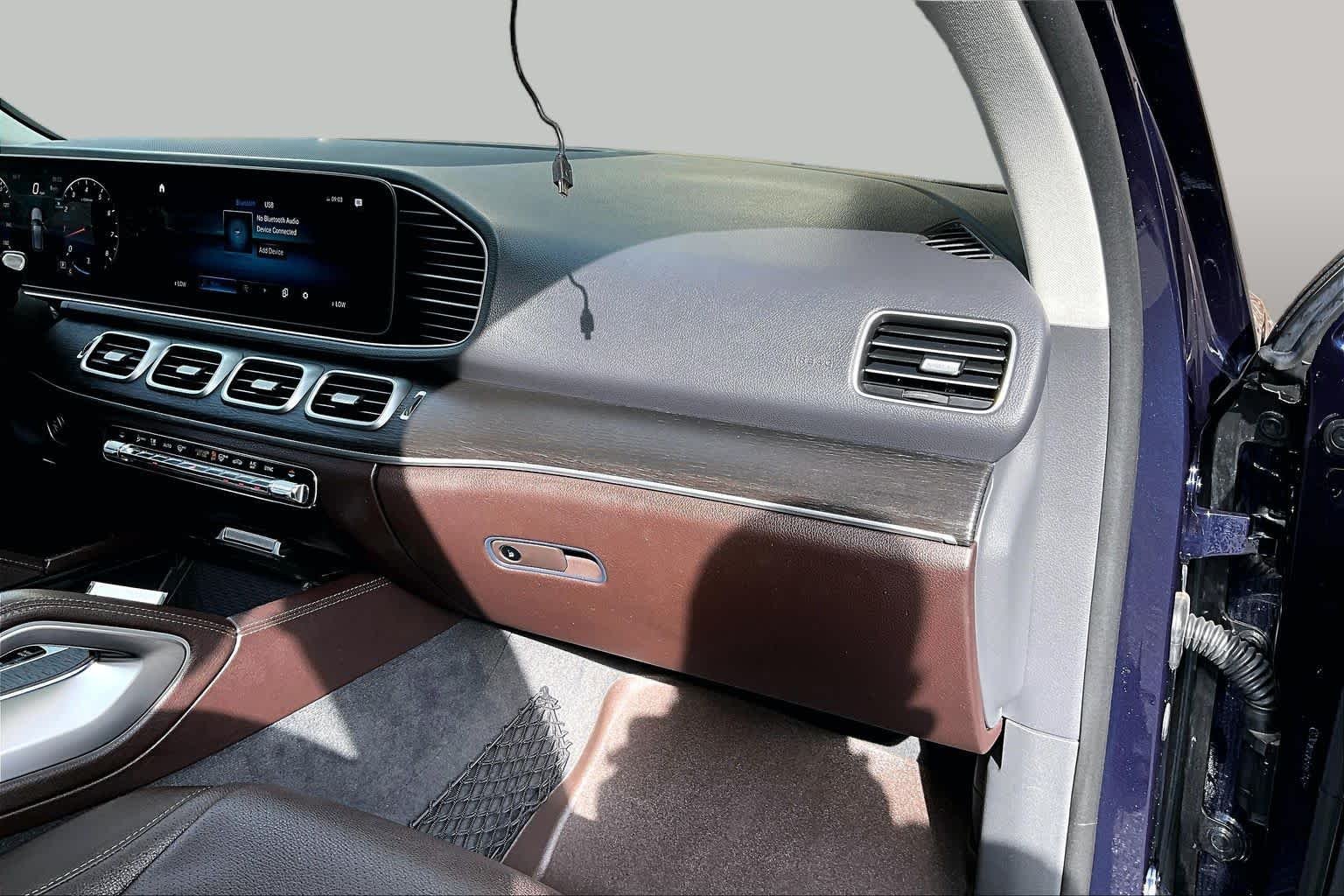 Used 2020 Lunar Blue Metallic Mercedes-Benz GLE 350 image 19