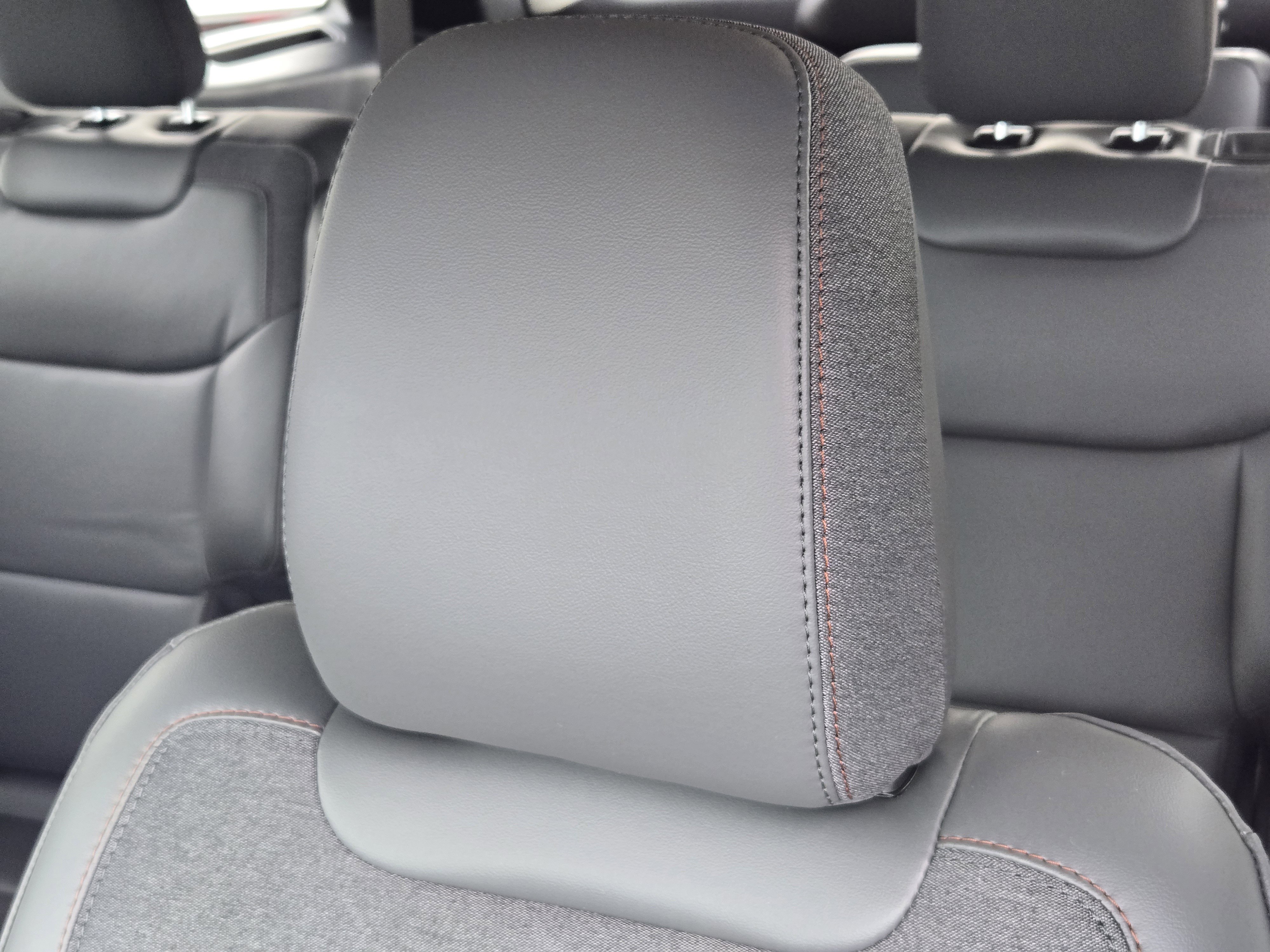 New 2026 Carbonized Gray Metallic Ford Active image 16