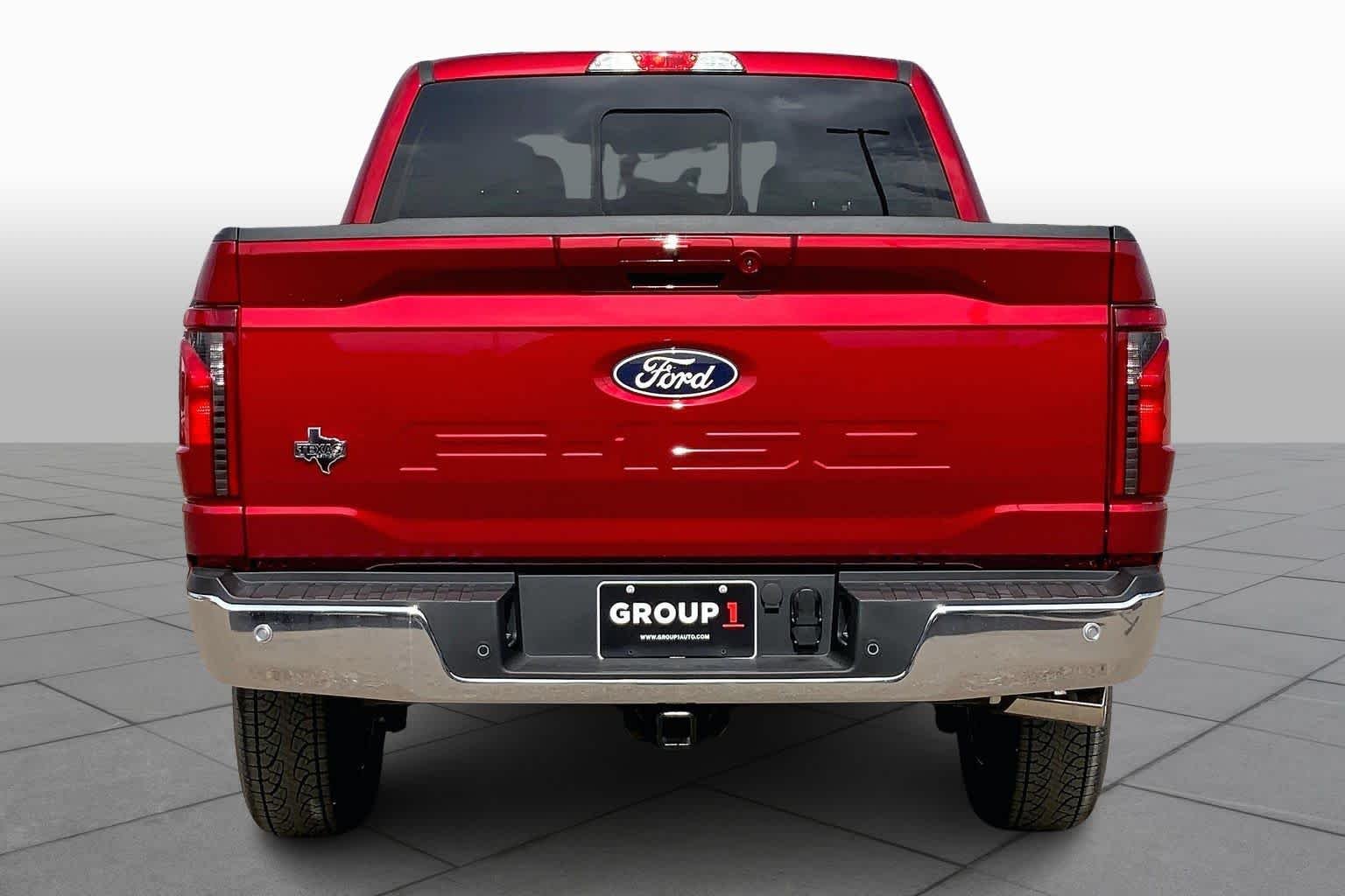 New 2026 Ruby Red Metallic Tinted Clearcoat Ford XLT image 4
