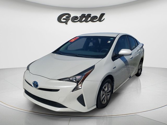2016 Toyota Prius Three
