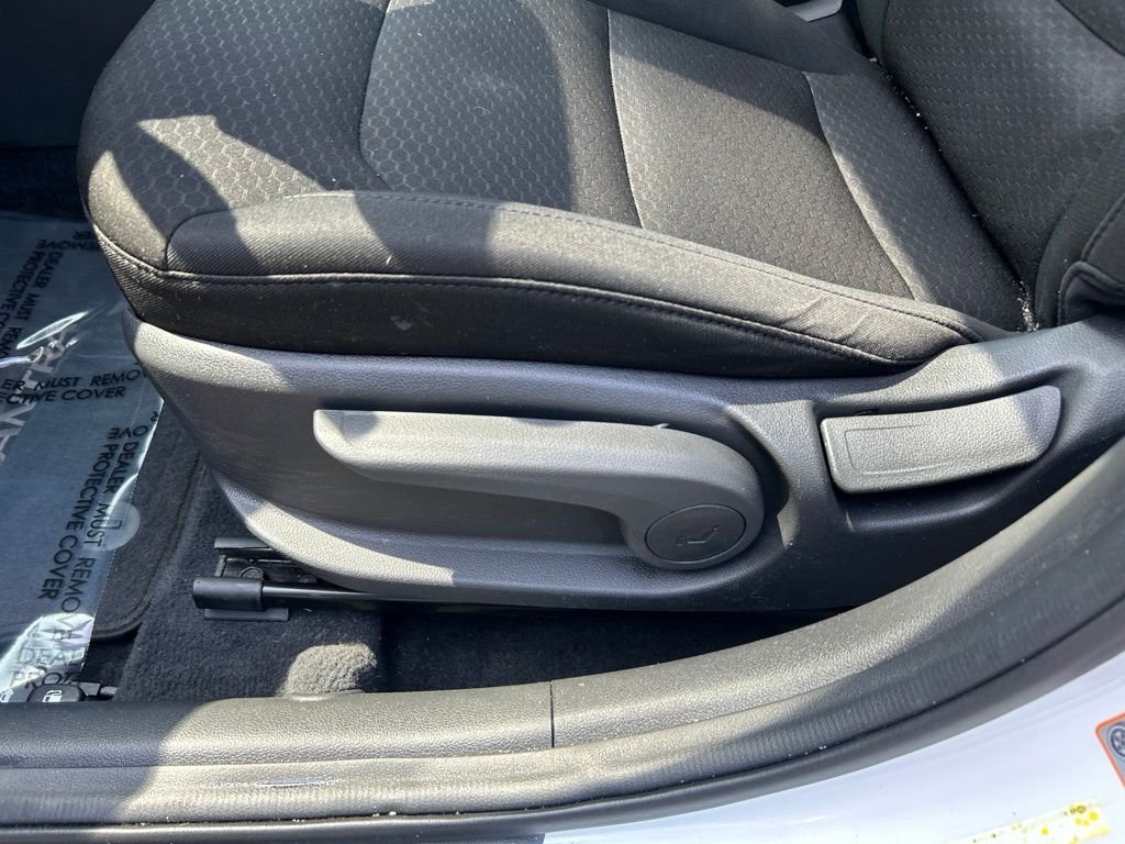 Used 2020 White Hyundai Value Edition image 16