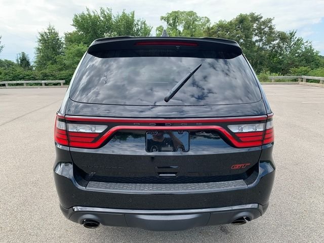 New 2026 Diamond Black Clear-Coat Exterior Paint Dodge GT Premium HEMI V8 image 3