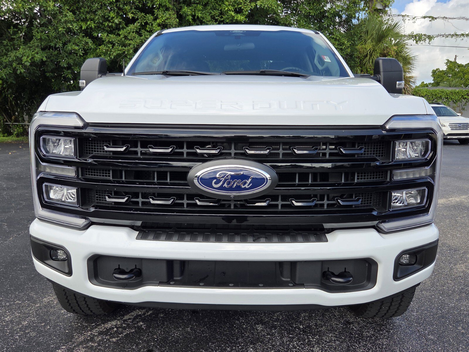 Used 2024 Oxford White Ford XL image 8
