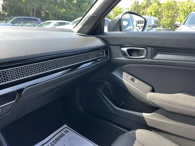 Certified Used 2025 Solar Silver Metallic Honda Sport image 32