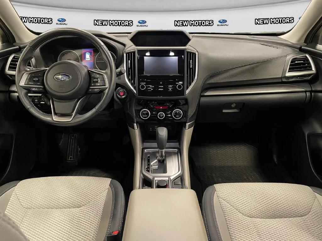 Used 2023 Crystal White Pearl Subaru Premium image 10
