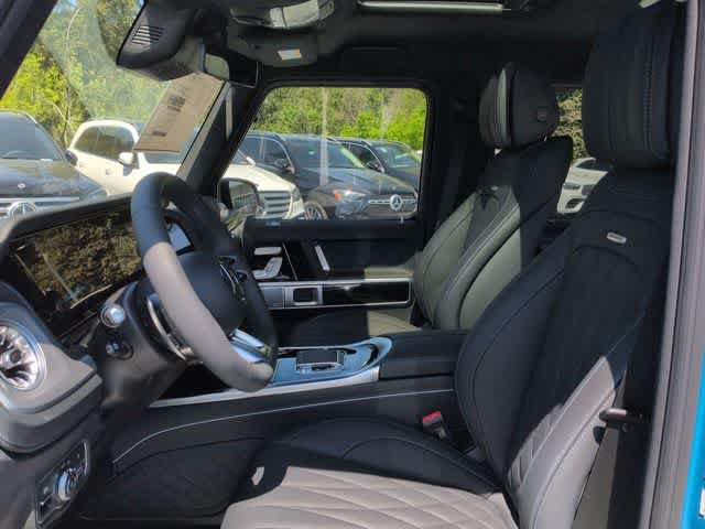 New 2026 MANUFAKTUR hyper blue magno Mercedes-Benz AMG® G 63 SUV image 17