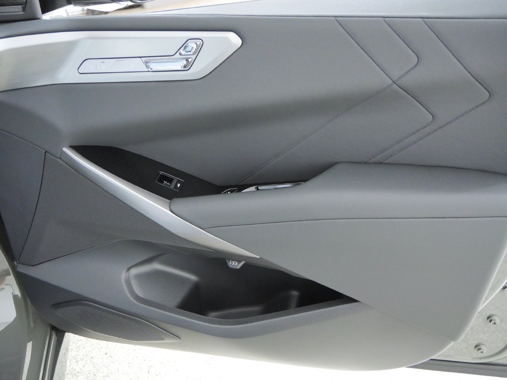 New 2027 Grey Pine Metallic BMW  image 21
