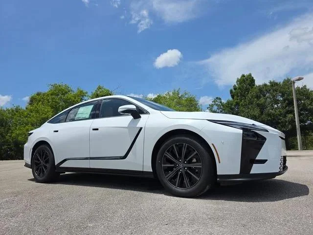 New 2026 Ultra White Lexus PREMIUM PLUS image 8