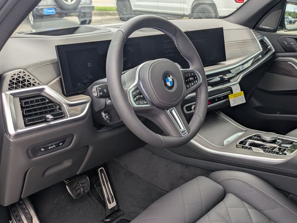 New 2026 Brooklyn Grey Metallic BMW M60i image 28