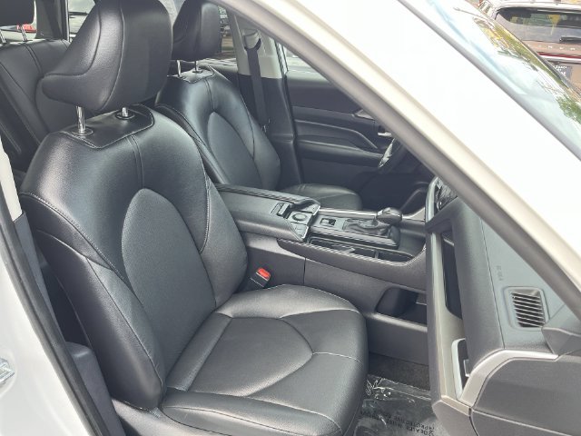 Used 2024 Beige Toyota XLE image 34