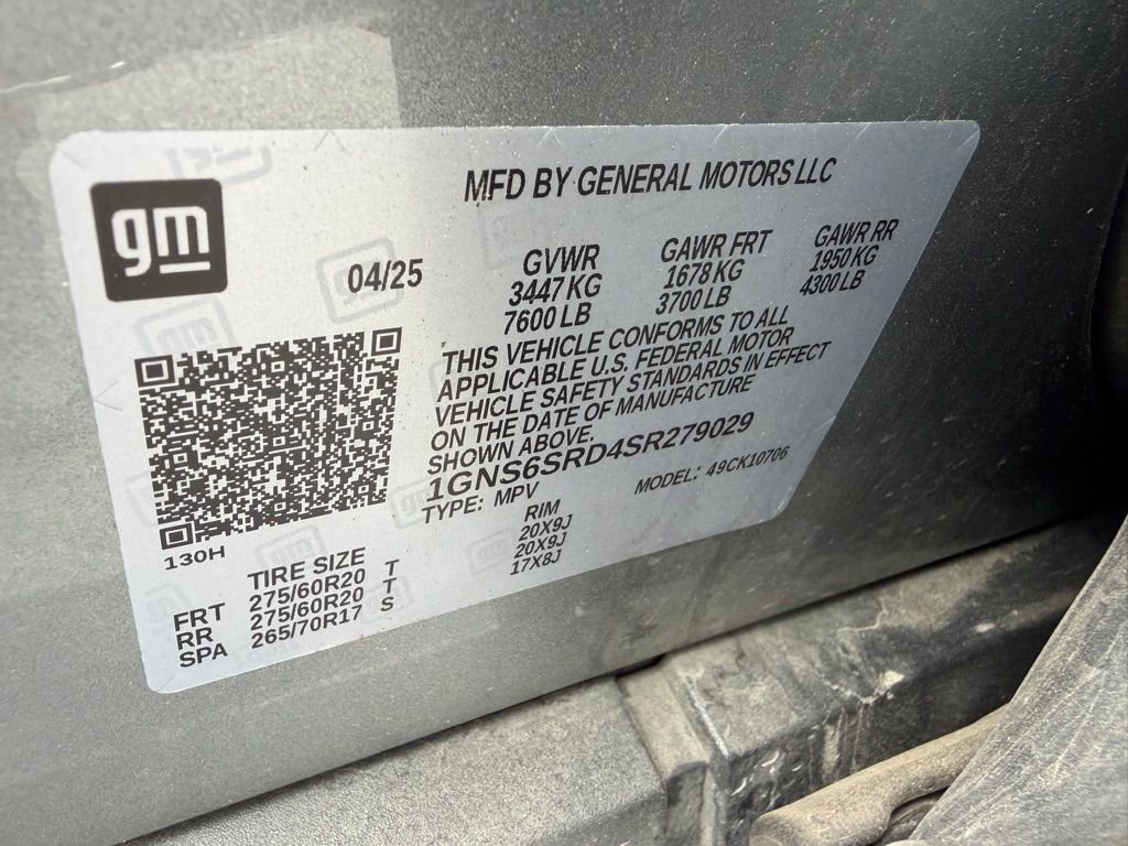 Used 2025 Gray Chevrolet Premier image 33