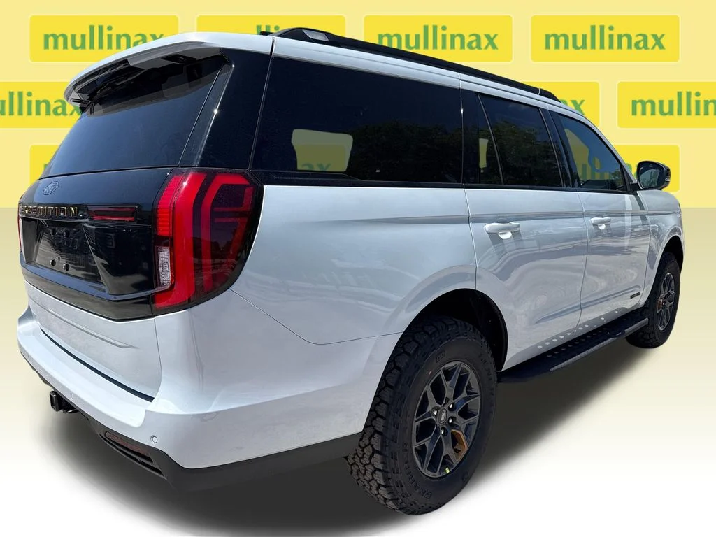 New 2026 Silver Ford Tremor image 16